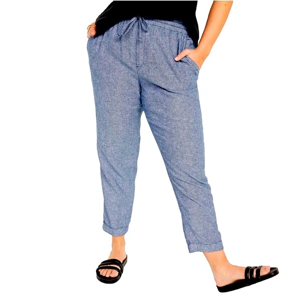 Old Navy Pants - Old Navy High-Waisted Chambray Linen Blend Cropped Pants, M